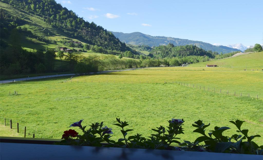 Hotel Kuenstleralm カプルーン エクステリア 写真
